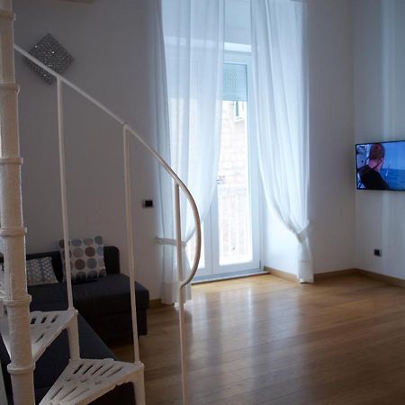 Crise Home Neapel Exteriör bild