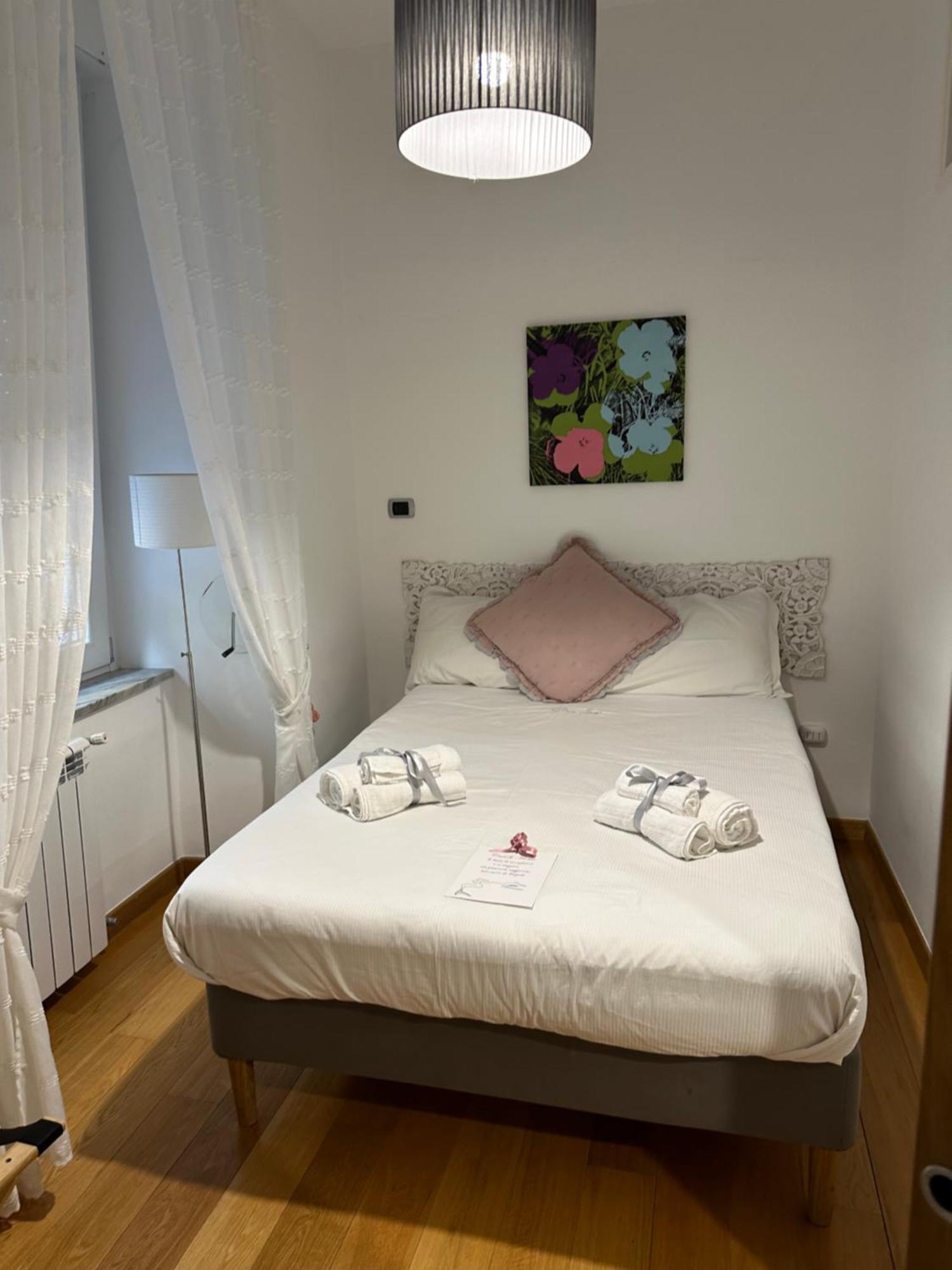 Crise Home Neapel Exteriör bild